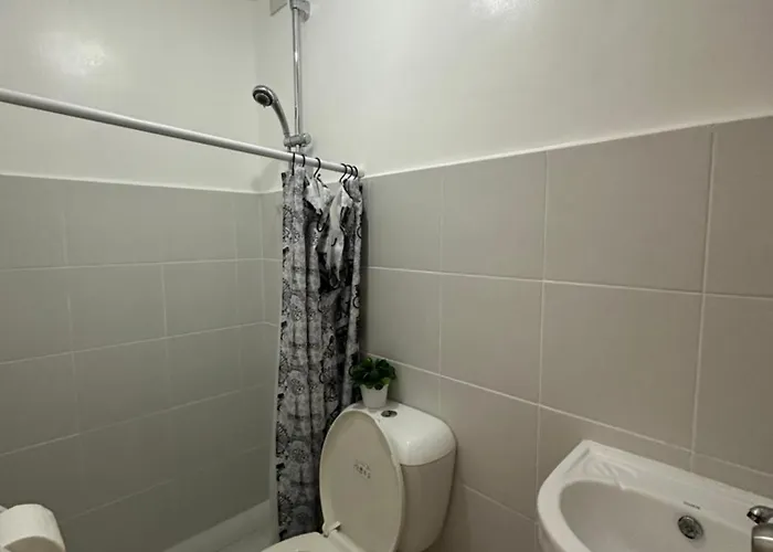 Apartment Almond Drive 2br Townhouse Near Srp Nustar Talisay (Cebu)
