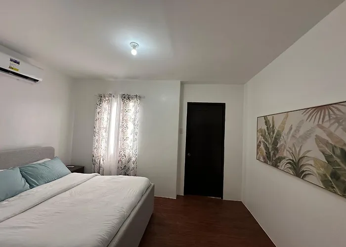 Almond Drive 2br Townhouse Near Srp Nustar