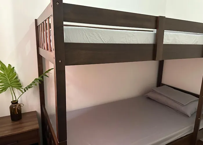 Almond Drive 2br Townhouse Near Srp Nustar Apartment